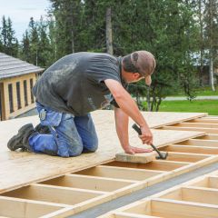 OSB-Zwischenboden im 1. Stock verlegen (2010)